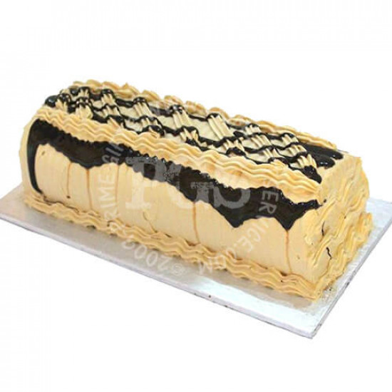 Hobnob Bakery Black Forest Vanilla Log Cake - 2Lbs
