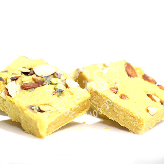 2Kg Baisan Patisa from Rehmat-e-Shireen Sweets