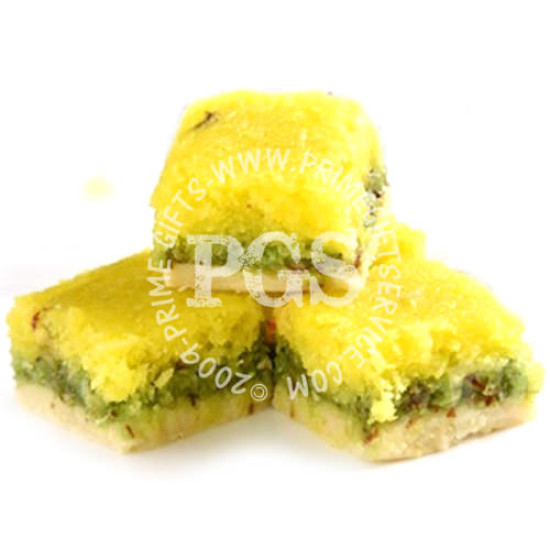 2Kg Pineapple Coconut from Rehmat-e-Shireen Sweets