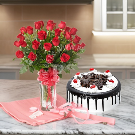 2Lbs Avari Hotel Cake and Roses 