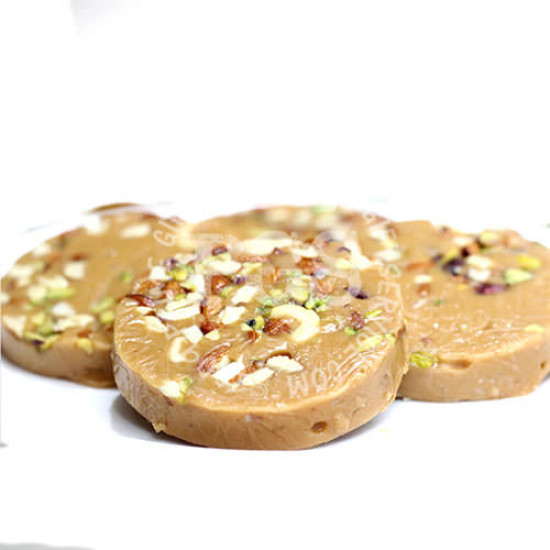 2Kg Sohn Halwa From Rehmat - e - Shireen 2Kg Sohn Halwa From Rehmat - e - Shireen