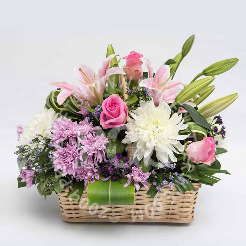 Send Birthday Flowers to Pakistan